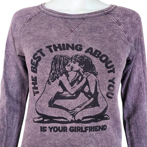 mythsprints rework: “the best thing” sweater - Picture 3 of 5